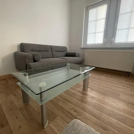 Entire House With Garden - Exclusively For Your Group Casa vacanze