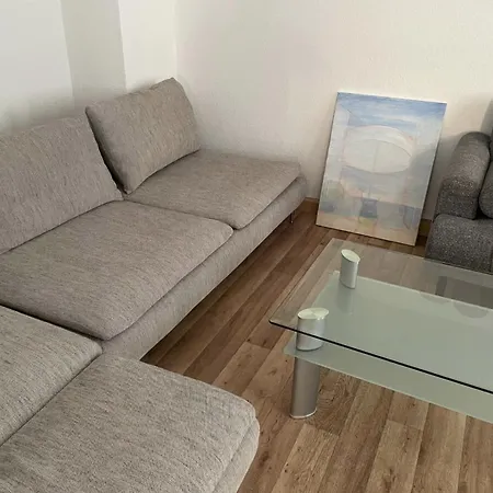 Casa vacanze Entire House With Garden - Exclusively For Your Group *