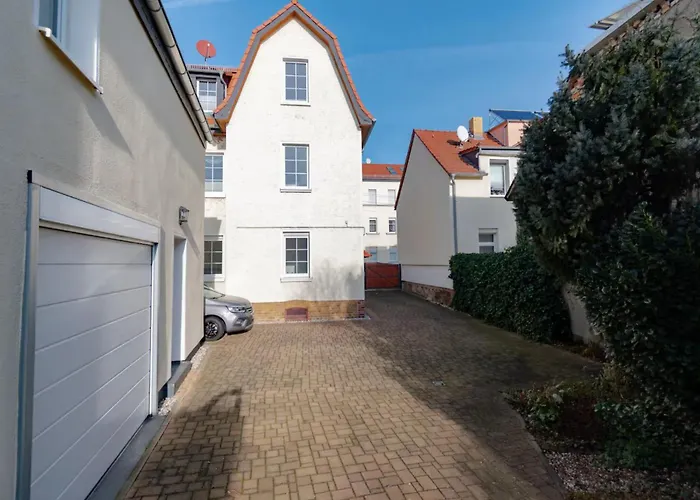 Дом отдыха Entire House With Garden - Exclusively For Your Group Лейпциг