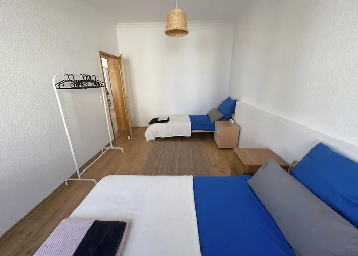 Дом отдыха Entire House With Garden - Exclusively For Your Group