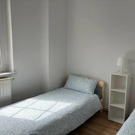 Entire House With Garden - Exclusively For Your Group Hébergement de vacances Leipzig