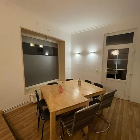 Entire House With Garden - Exclusively For Your Group * Lipcse