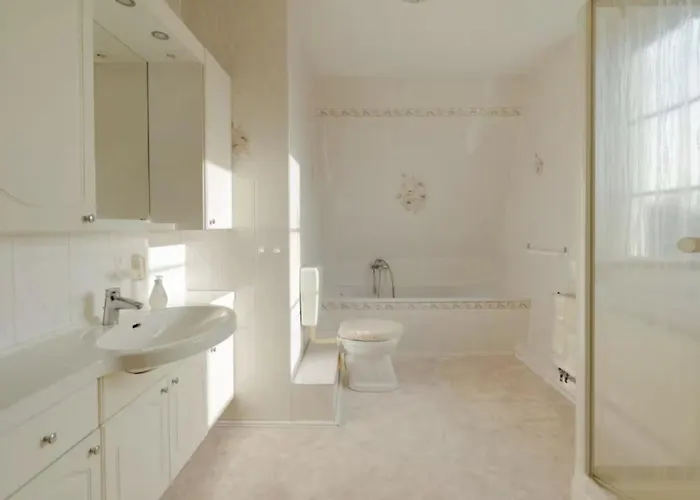 Dom wakacyjny Entire House With Garden - Exclusively For Your Group *