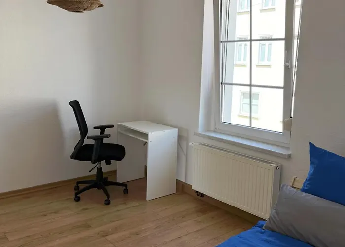 Entire House With Garden - Exclusively For Your Group Prázdninový dům *